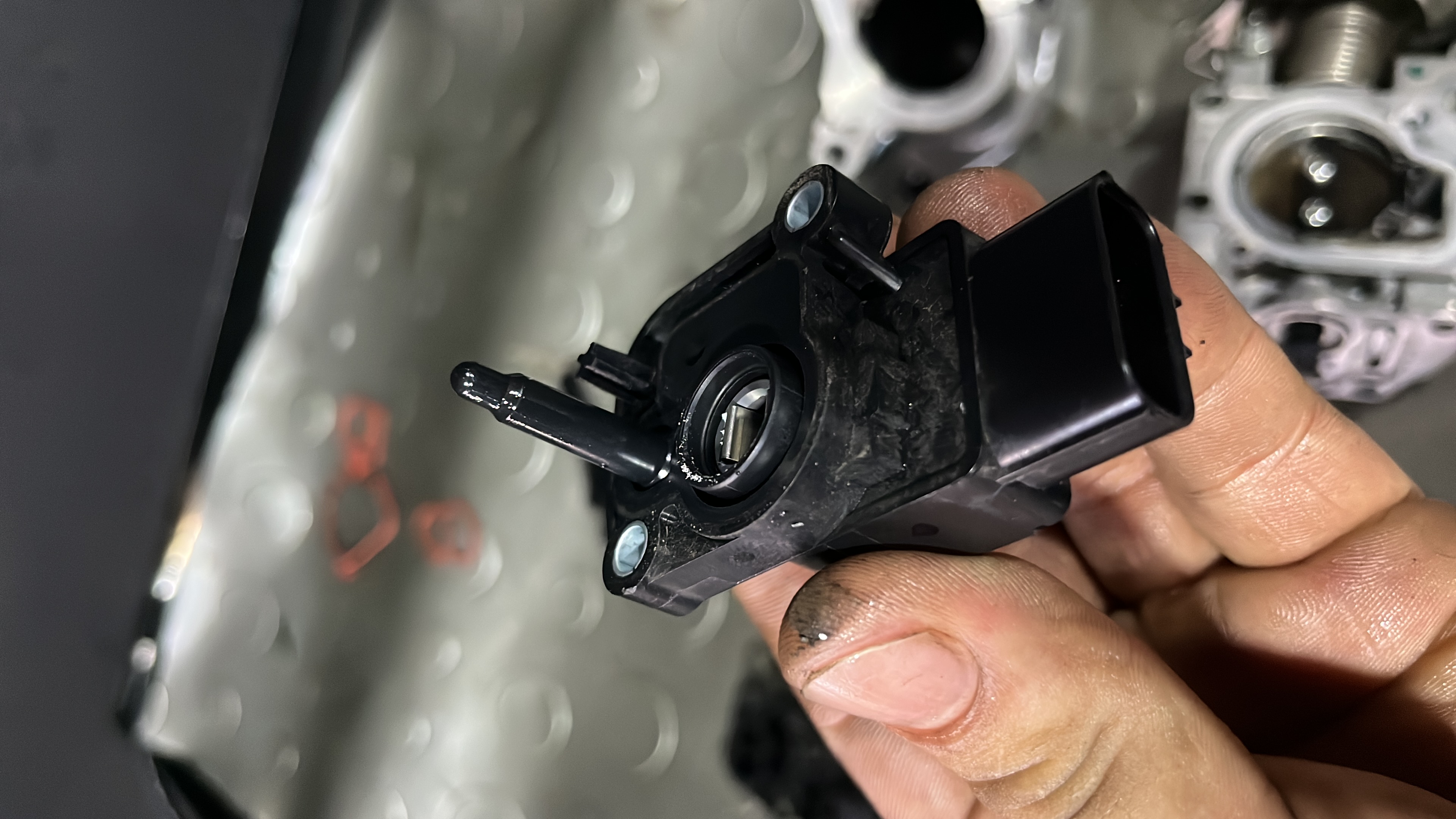 Limpieza de sensores de sistema de inyección FI en moto